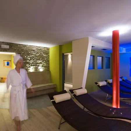 Hotel Ostaria Posta 3*