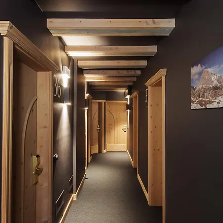 Ostaria Posta Hotel 3*
